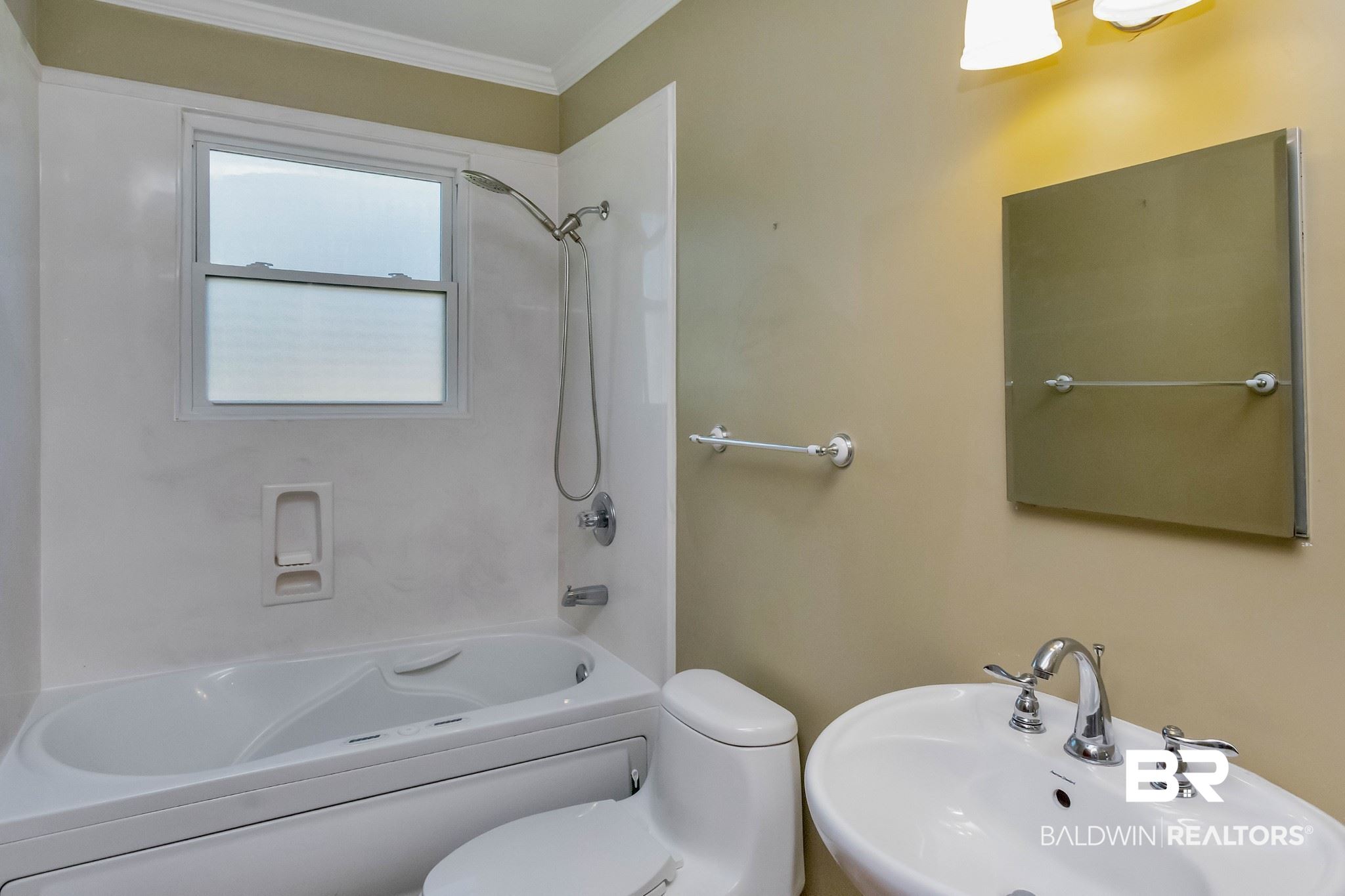 2608 Spring Hill Avenue Mobile, AL 36607 - Photo 29 of 36