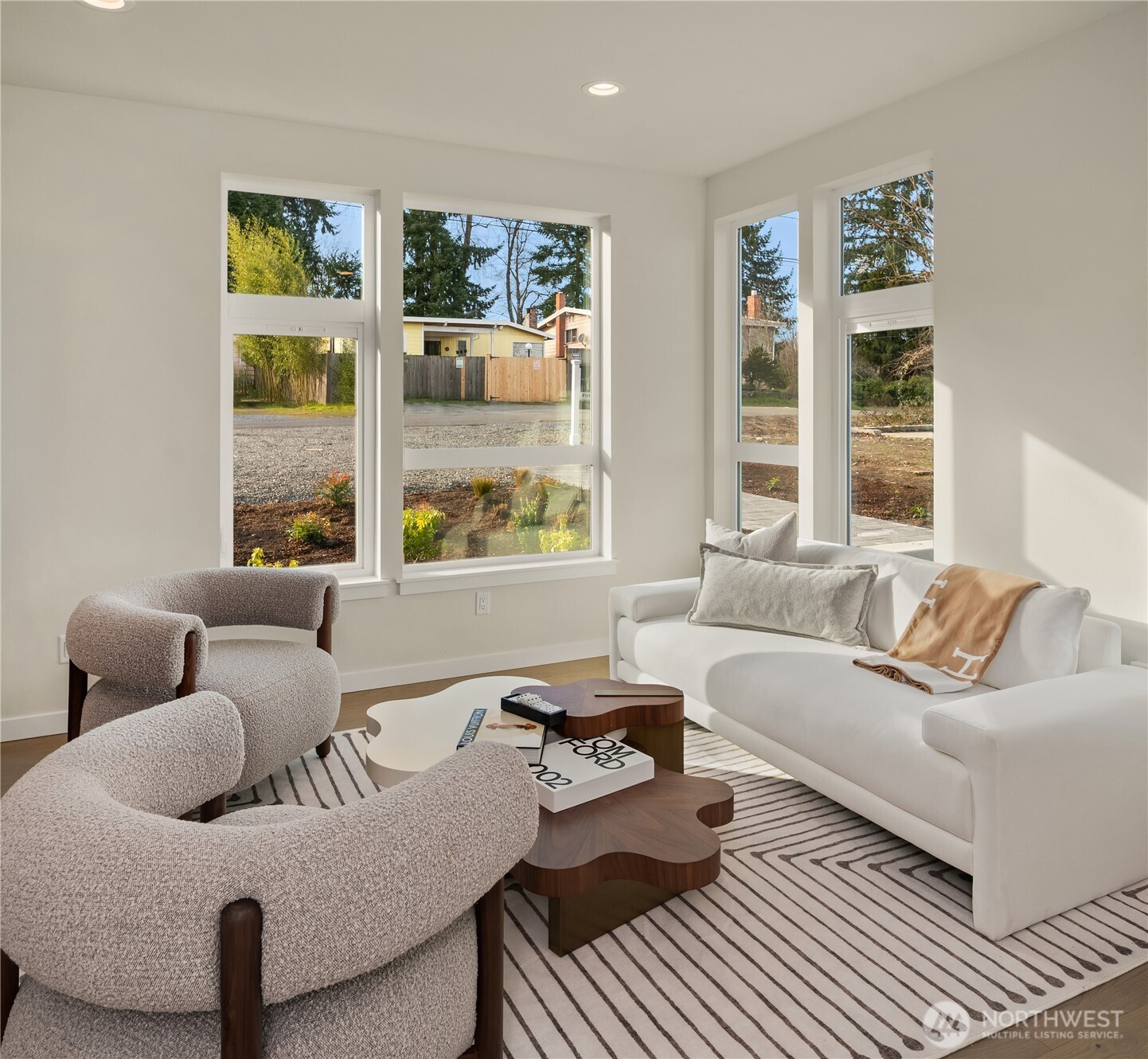 7324 7th Place Southwest, Unit B Seattle, WA 98106 - Photo 5 of 22