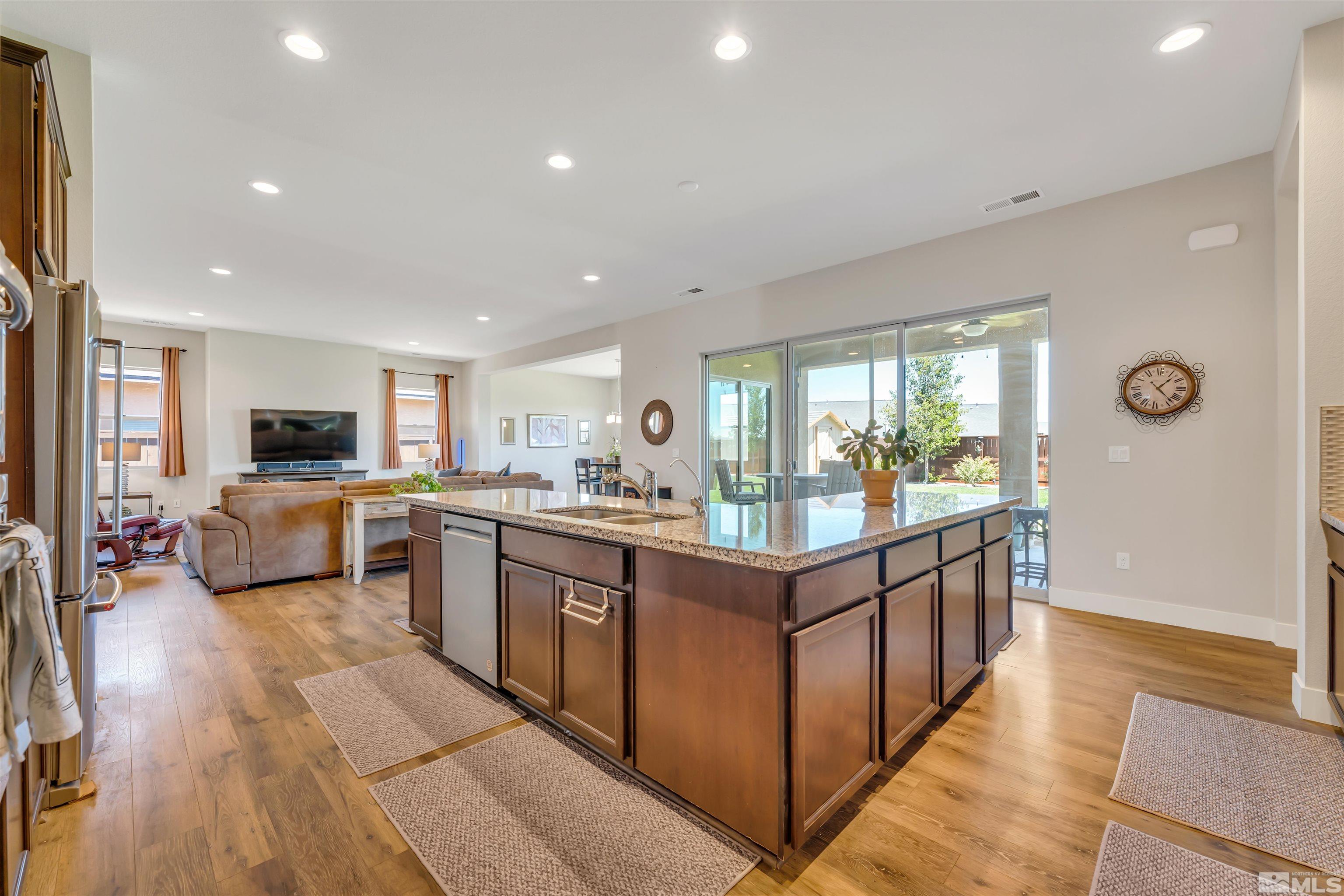 695 Raptor Way Fernley, NV 89408 - Photo 15 of 40 Photo 15