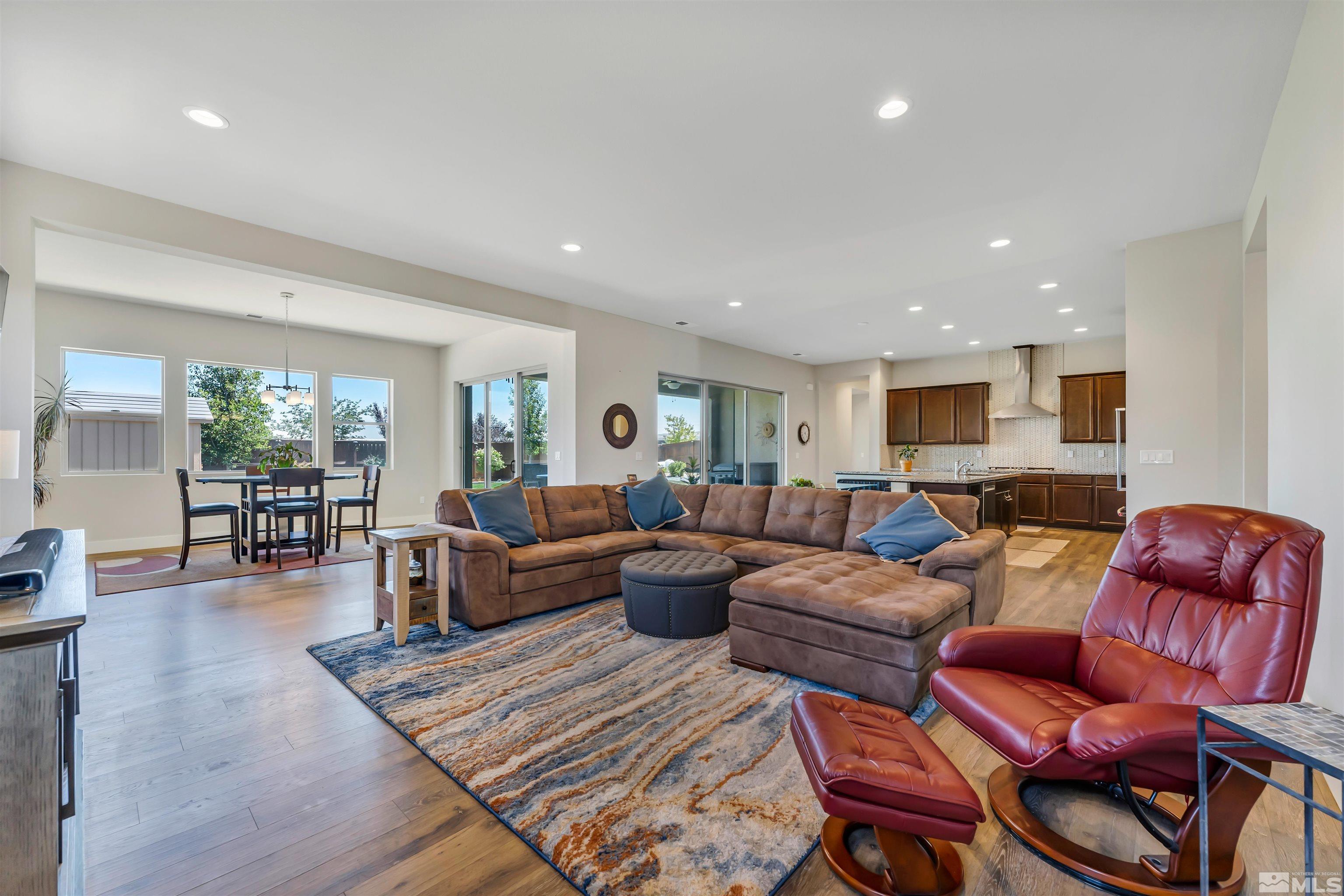 695 Raptor Way Fernley, NV 89408 - Photo 9 of 40 Photo 9