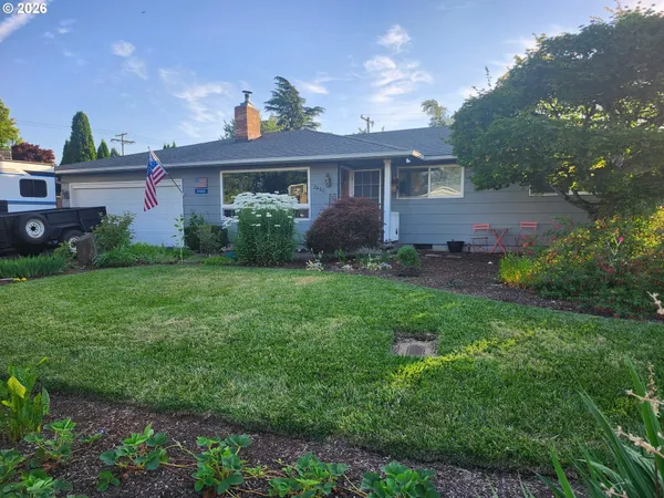 $525,000 | 2460 Debra Drive, Springfield, OR 97477