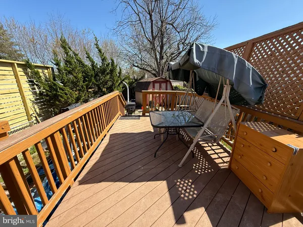 $483,500 | 6821 Kenyon Drive, Alexandria, VA 22307