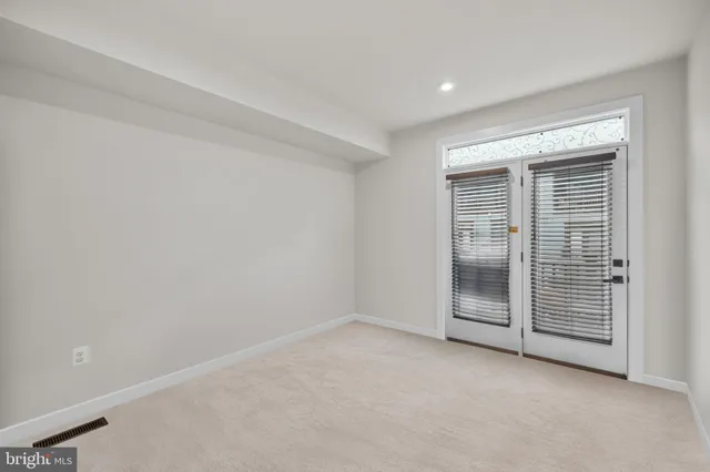 $499,900 | 17379 Harrison Rdg Drive, Dumfries, VA 22026