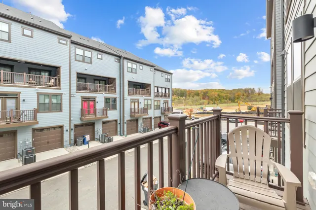 $499,900 | 17379 Harrison Rdg Drive, Dumfries, VA 22026