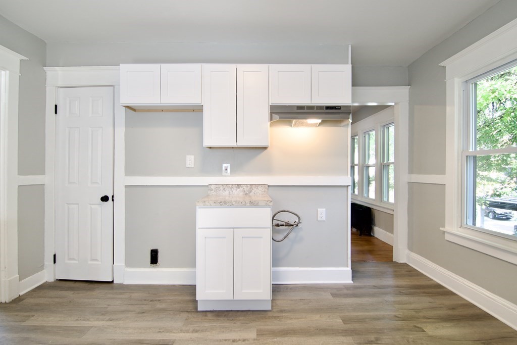 59 Suffolk Street Springfield, MA 01109 - Photo 13 of 41 Gallery Image 13