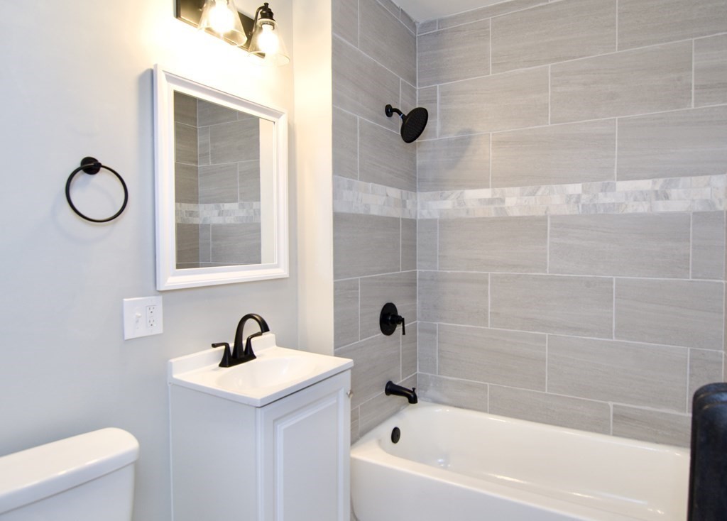 59 Suffolk Street Springfield, MA 01109 - Photo 32 of 41 Gallery Image 32