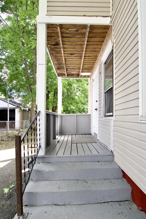 59 Suffolk Street Springfield, MA 01109 - Photo 4 of 41 Gallery Image 4