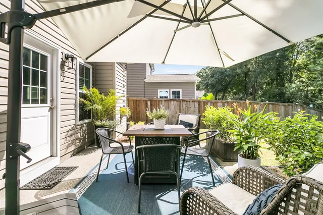 $670,000 | 3822 Tupelo Church Lane, Mount Pleasant, SC 29429