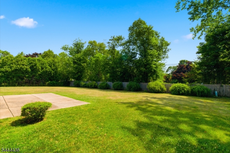 23 Sweetbriar Road Somerset, NJ 08873 - Photo 44 of 49