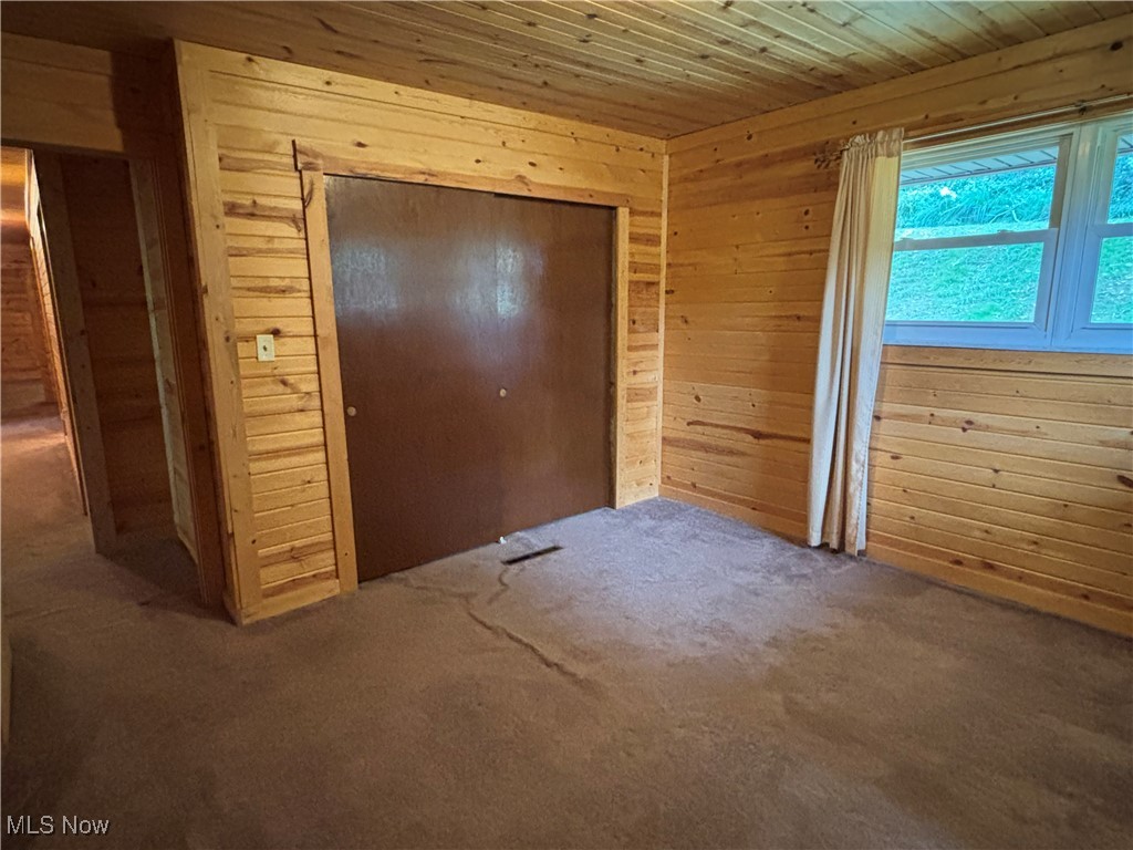 2853 Lake Washington Road Washington, WV 26181 - Photo 21 of 31 Bedroom 3