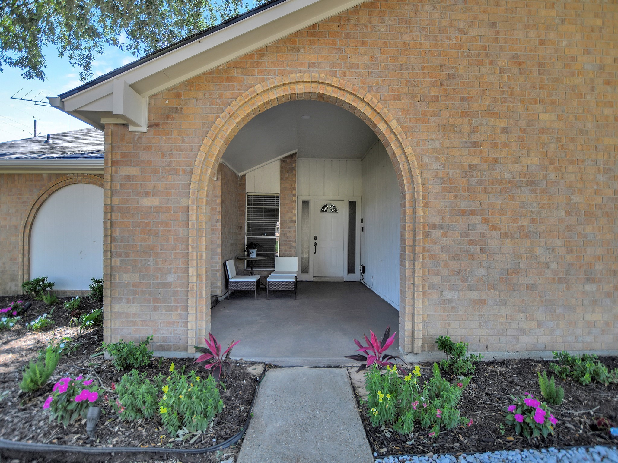 21902 Meadowhill Drive Spring, TX 77389 - Photo 3 of 39