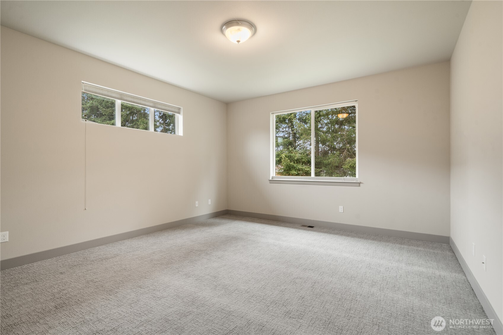 200 Blue Glacier Loop Sequim, WA 98382 - Photo 22 of 39 an empty room with windows
