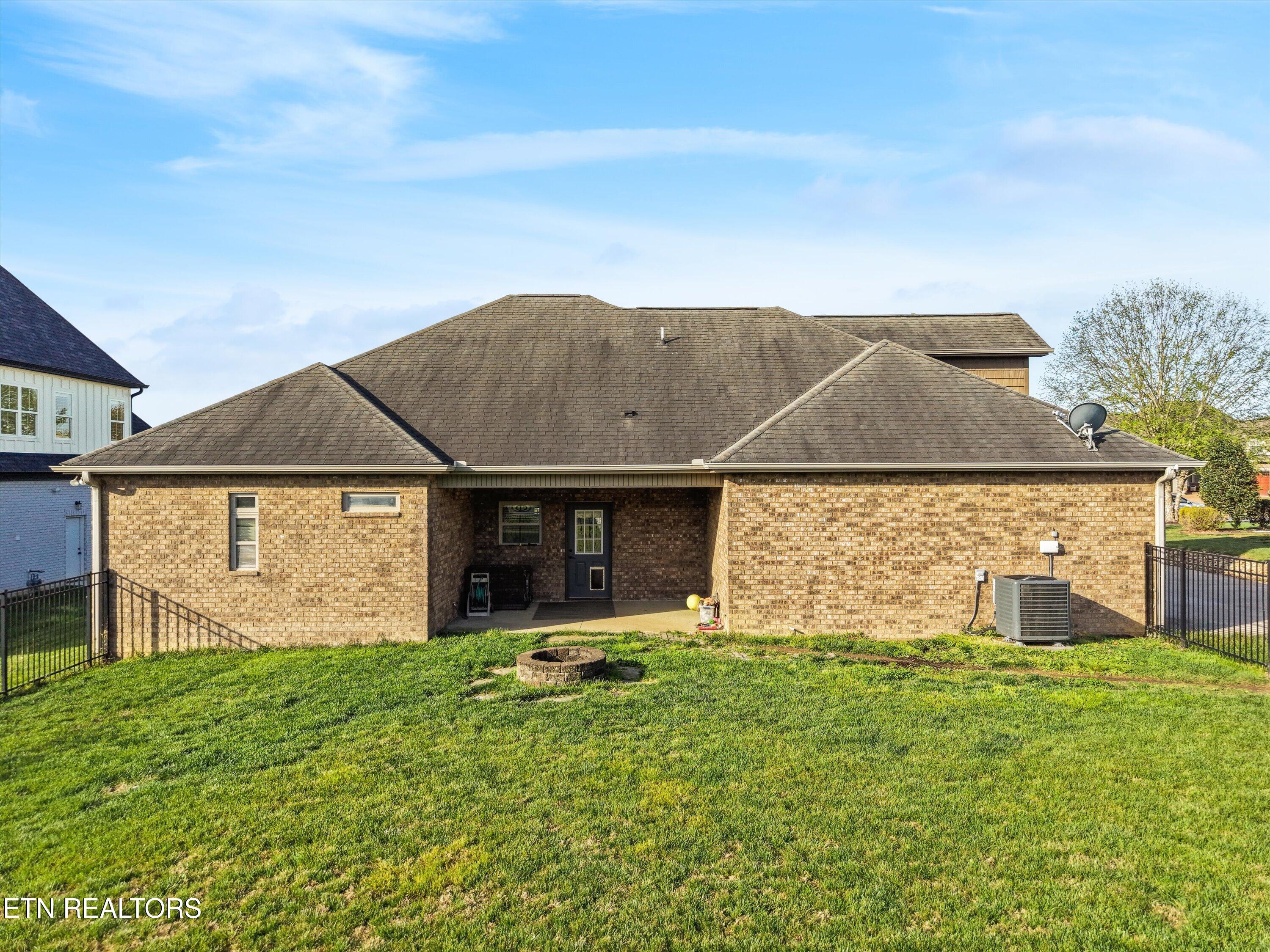 1416 St Thomas Way Alcoa, TN 37701 - Photo 38 of 51 38-1416 St Thomas Way 43