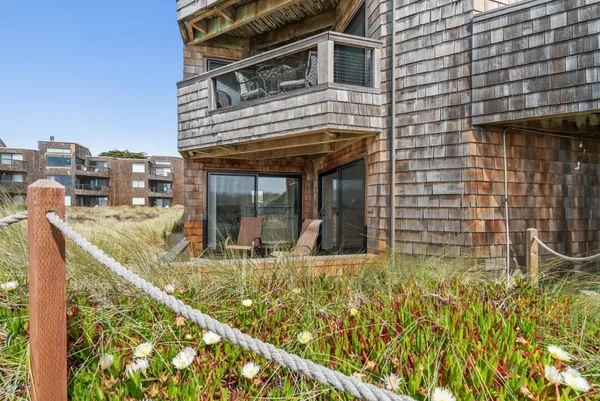 $725,000 | 101 Shell Road, Unit 109, Watsonville, CA 95076