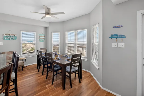 $950,000 | 206 Starfish Street, Surfside Beach, TX 77541