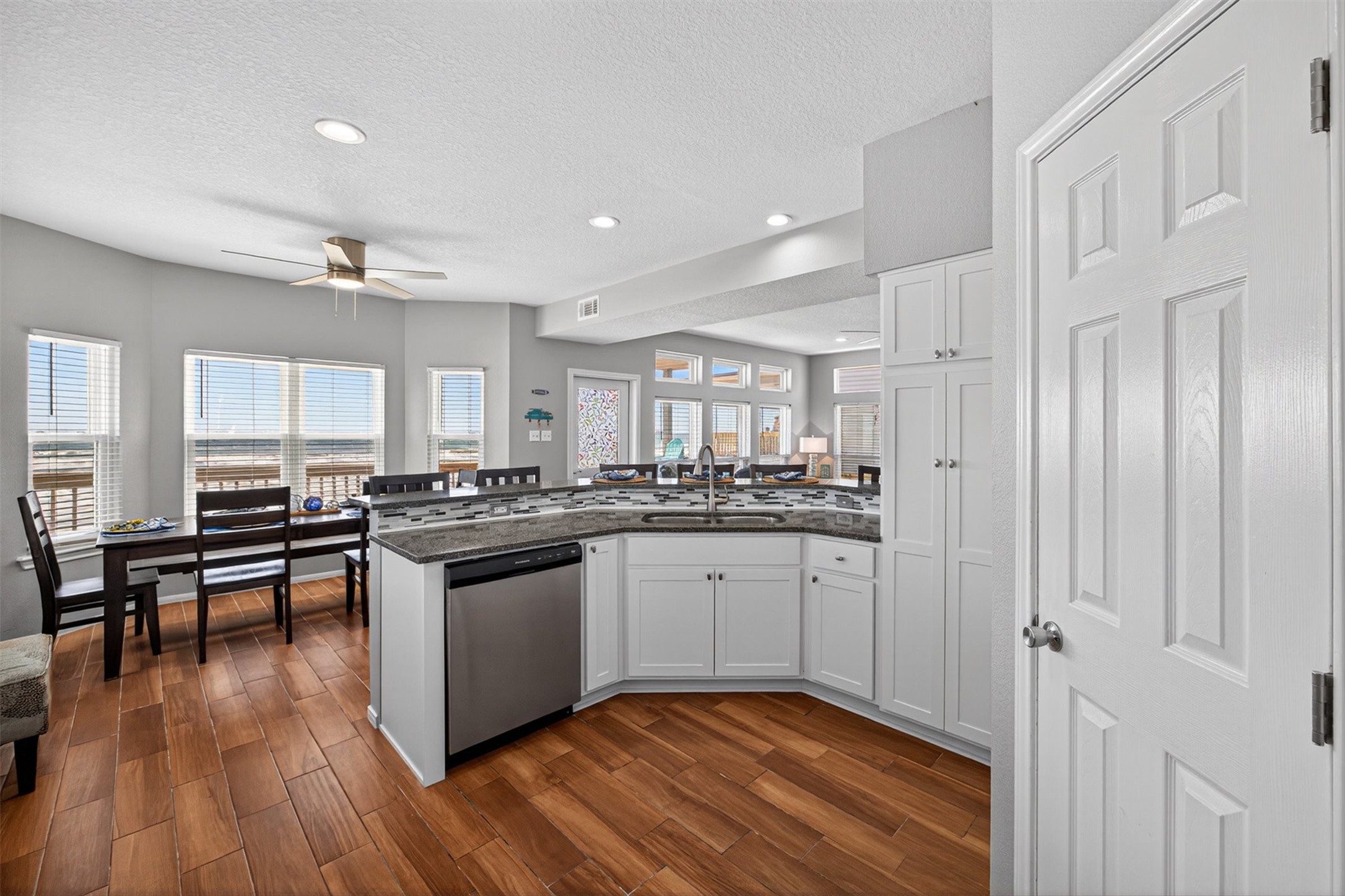 206 Starfish Street Surfside Beach, TX 77541 - Photo 21 of 48