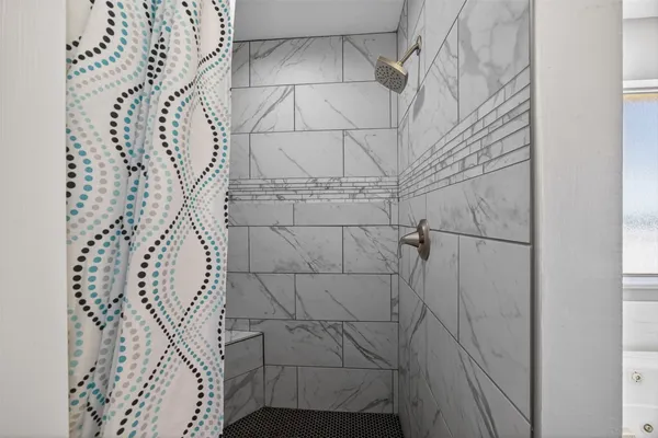 $950,000 | 206 Starfish Street, Surfside Beach, TX 77541