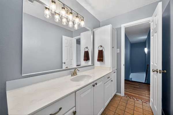 $950,000 | 206 Starfish Street, Surfside Beach, TX 77541