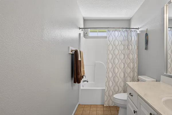 $950,000 | 206 Starfish Street, Surfside Beach, TX 77541