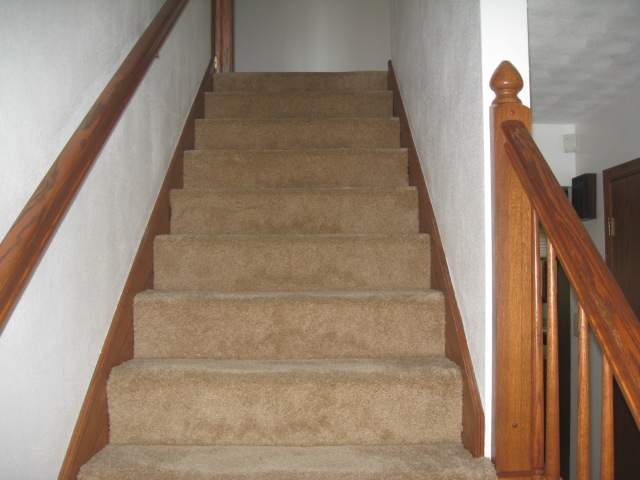 6519 North Camelot Road Peoria, IL 61615 - Photo 6 of 7 Gallery Image 6