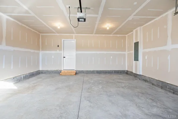 $319,000 | 1184 Crossing Court, Bedford, VA 24523