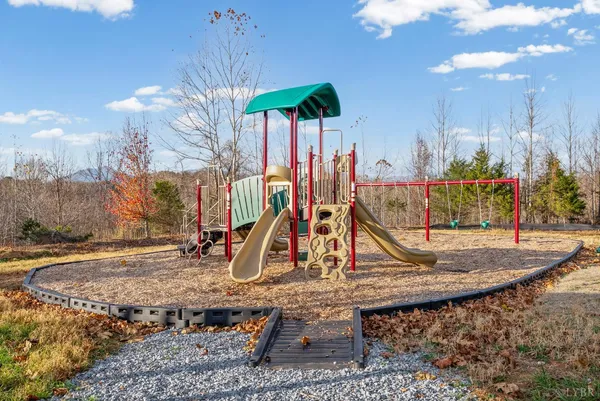 $319,000 | 1184 Crossing Court, Bedford, VA 24523