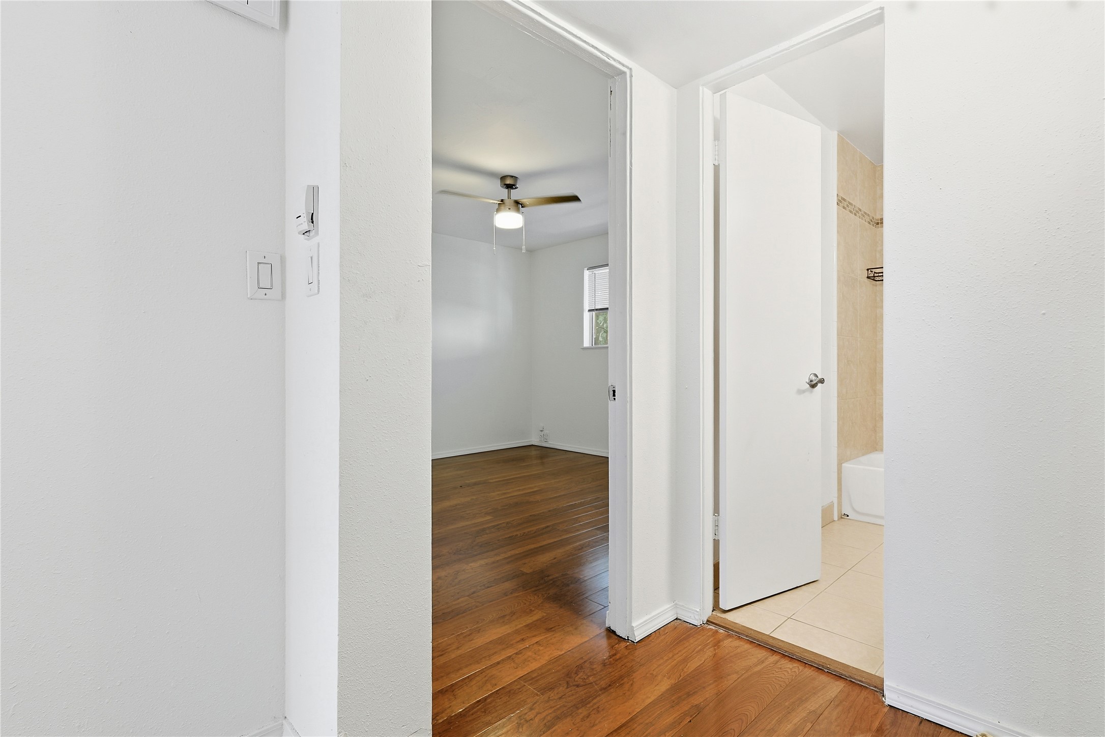 2503 McCue Road, Unit 10 Houston, TX 77056 - Photo 14 of 20