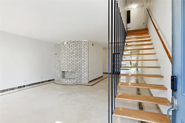 $1,500 | 2503 McCue Road, Unit 10, Houston, TX 77056