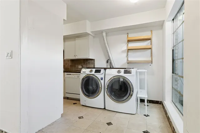 $1,500 | 2503 McCue Road, Unit 10, Houston, TX 77056