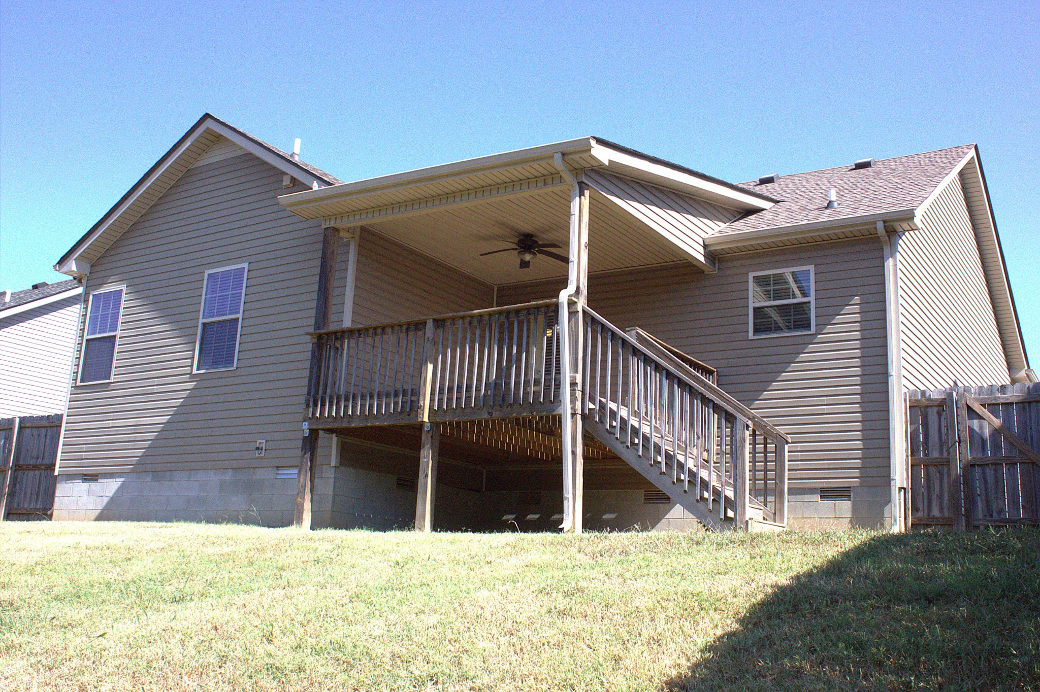 119 Ambridge Street Oak Grove, KY 42262 - Photo 19 of 19 a view of a house with wooden fence