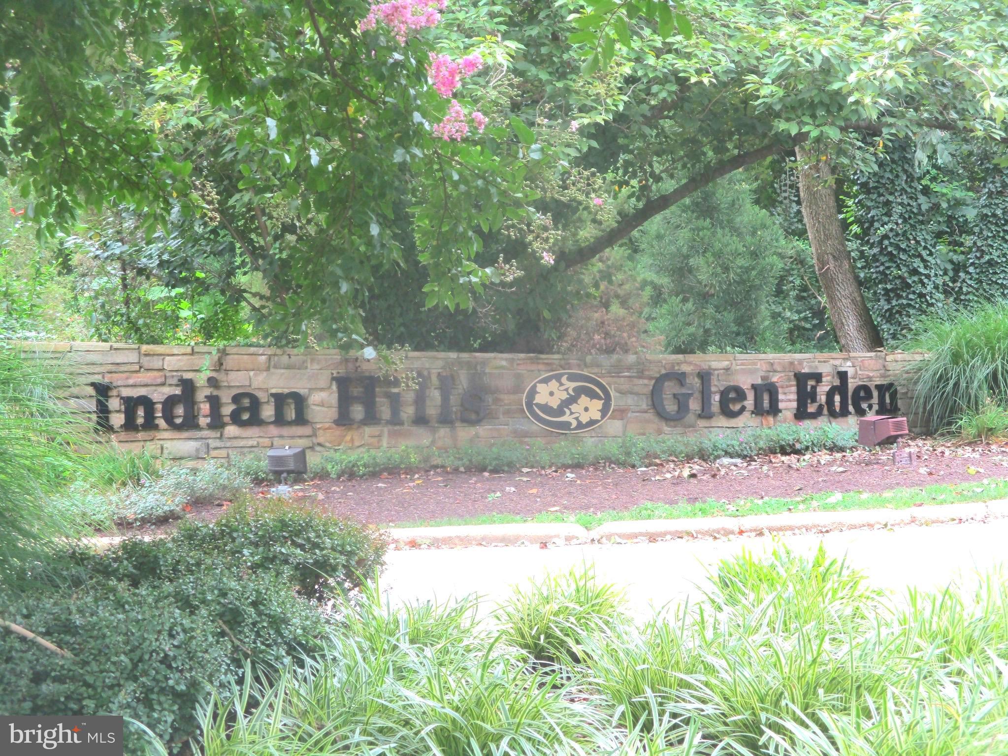 1581 Comanche Road Arnold, MD 21012 - Photo 11 of 18 Community Entrance