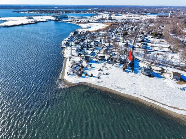 $489,000 | 2 Oneil Road, Somerset, MA 02725