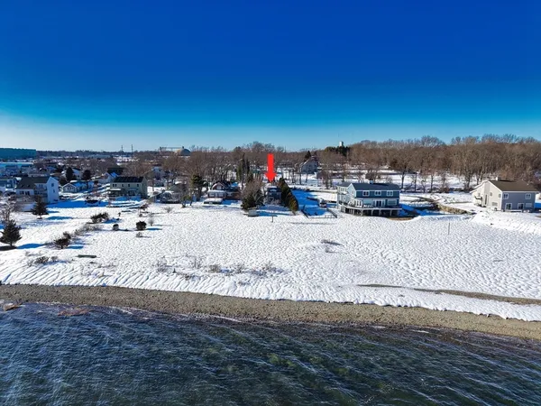 $479,000 | 2 Oneil Road, Somerset, MA 02725