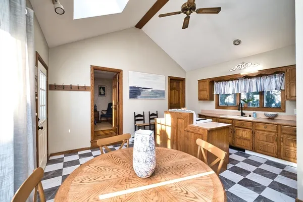 $479,000 | 2 Oneil Road, Somerset, MA 02725