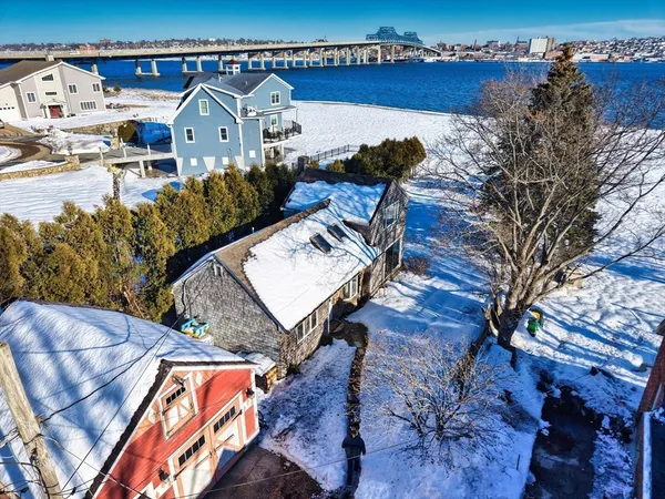 $479,000 | 2 Oneil Road, Somerset, MA 02725