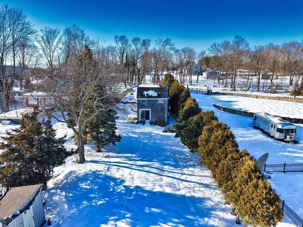 $479,000 | 2 Oneil Road, Somerset, MA 02725