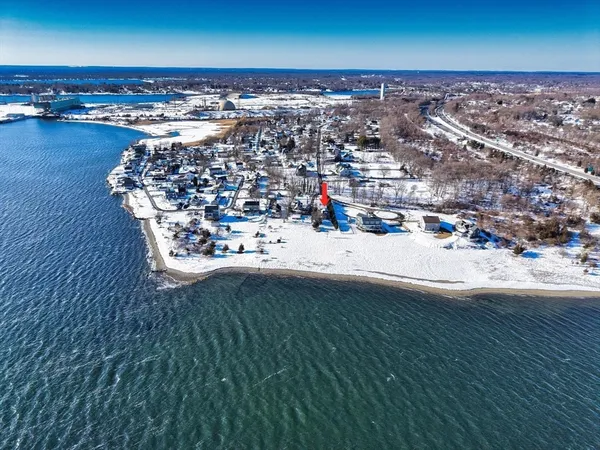 $479,000 | 2 Oneil Road, Somerset, MA 02725