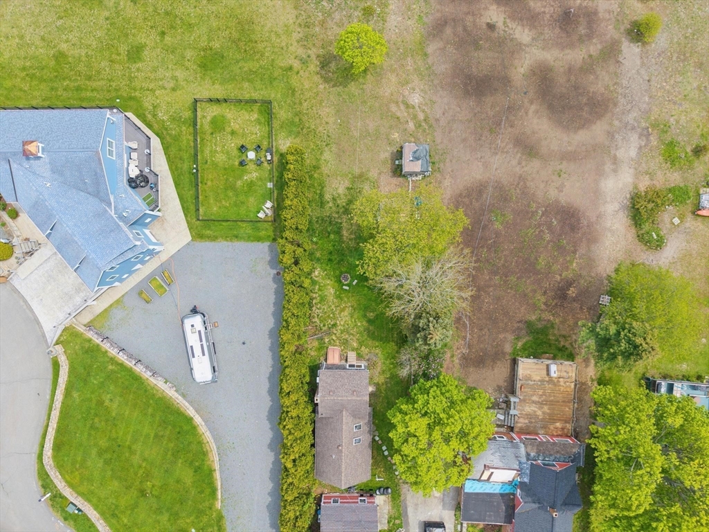 2 Oneil Road Somerset, MA 02725 - Photo 10 of 39