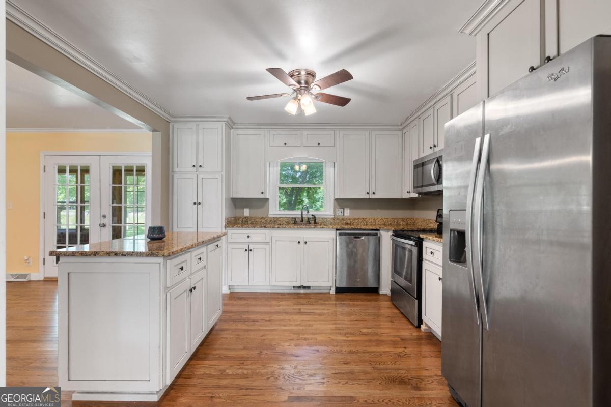 342 Dennis Station Road Southwest Eatonton, GA 31024 - Photo 12 of 43