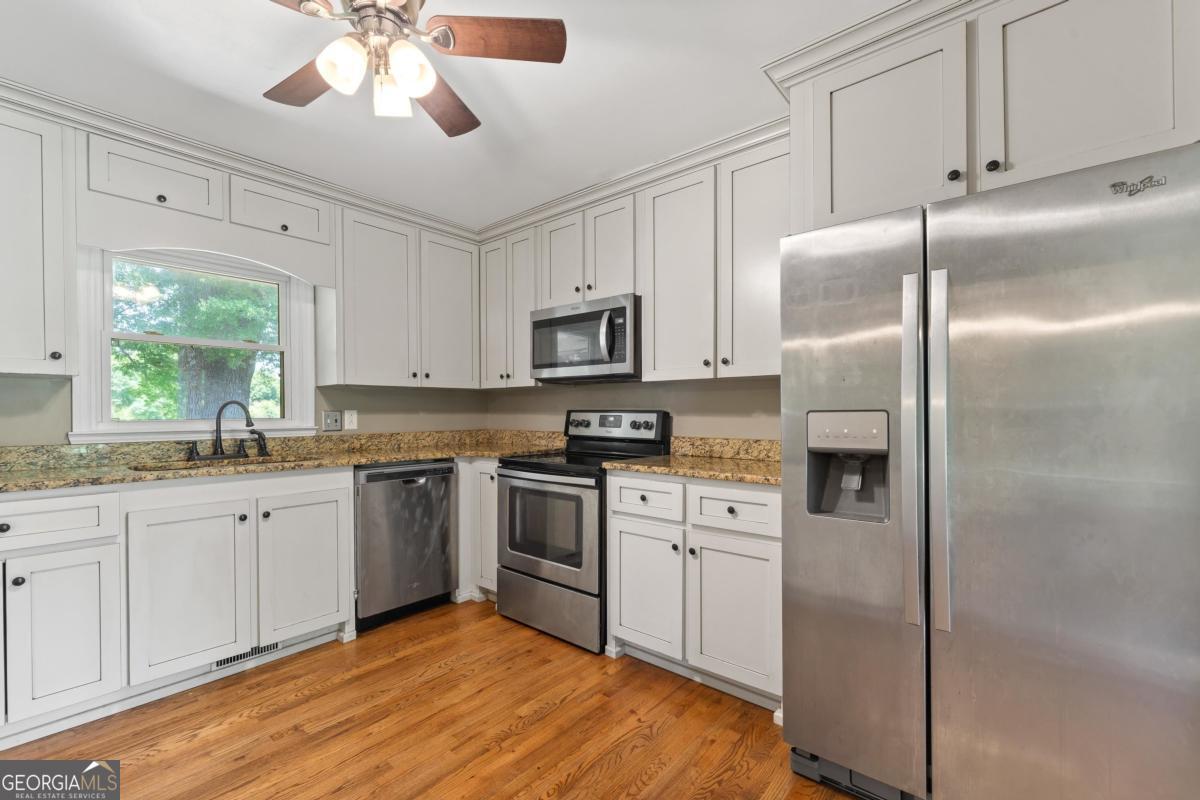 342 Dennis Station Road Southwest Eatonton, GA 31024 - Photo 13 of 43