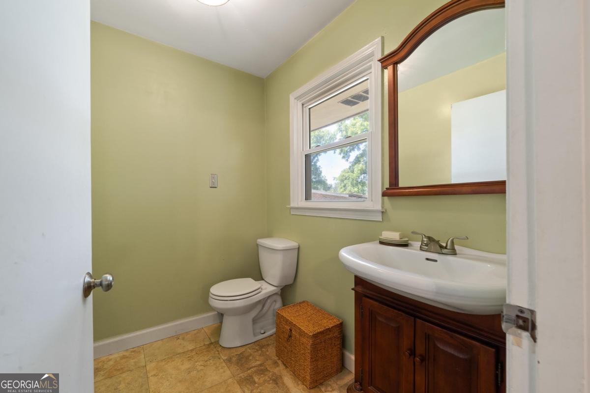 342 Dennis Station Road Southwest Eatonton, GA 31024 - Photo 22 of 43