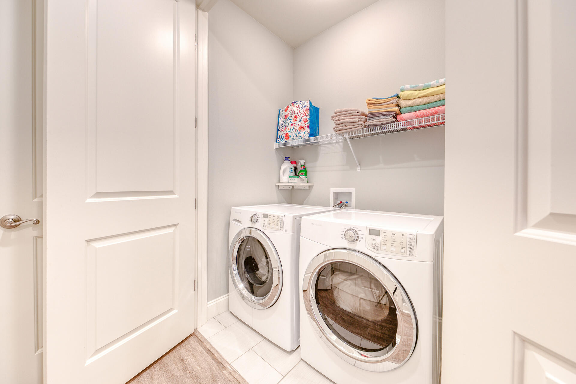 103 Chapman Street Santa Rosa Beach, FL 32459 - Photo 10 of 29 a utility room with dryer and washer