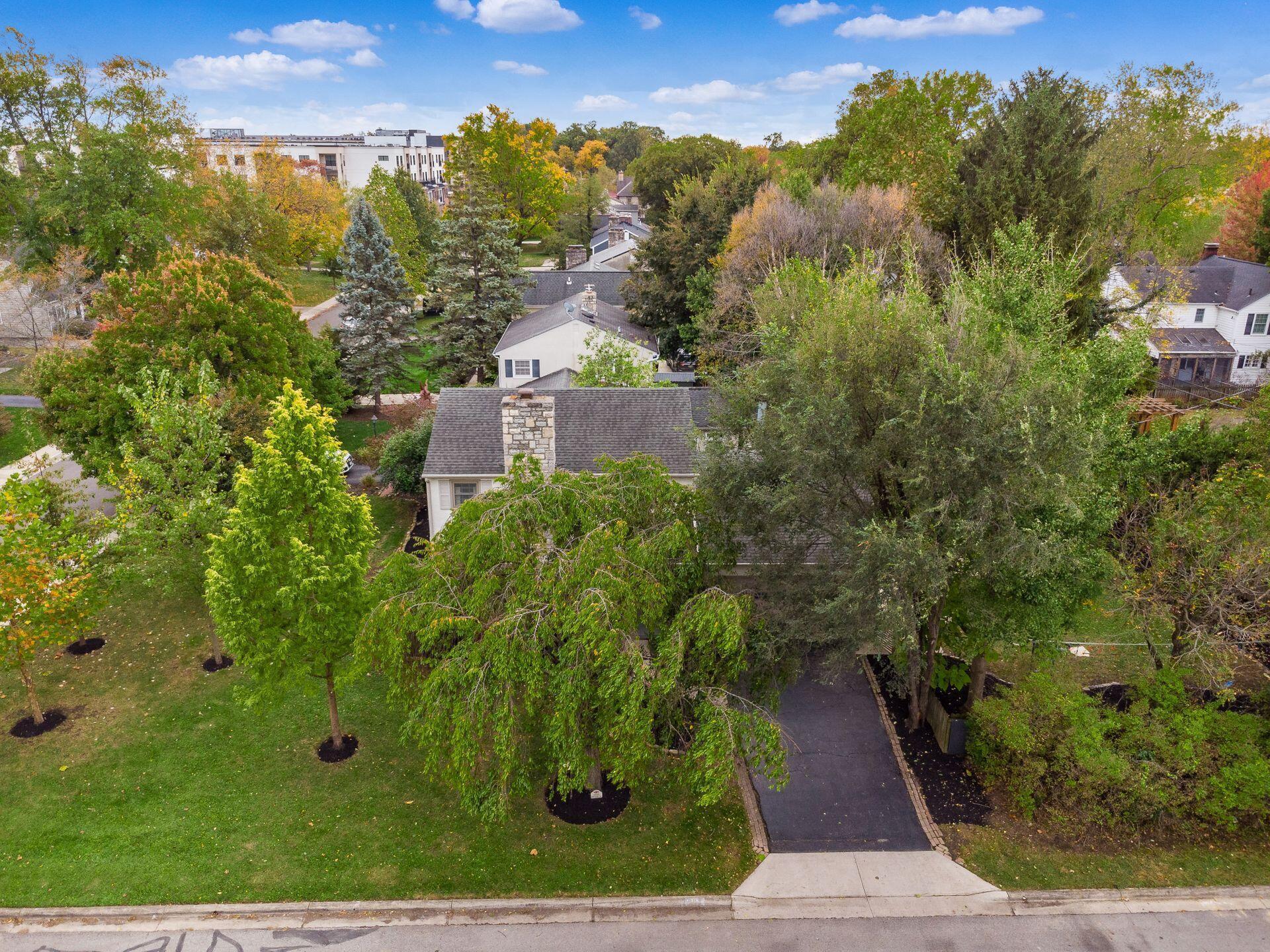 2569 Chester Road Upper Arlington, OH 43221 - Photo 43 of 52 Aerial