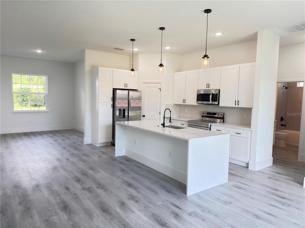 16827 Southwest 41st Avenue Road Ocala, FL 34473 - Photo 5 of 47 Gallery Image 5