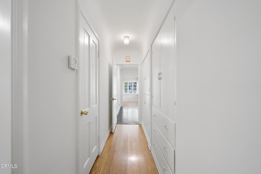 2490 Lorain Road San Marino, CA 91108 - Photo 24 of 52 Hallway