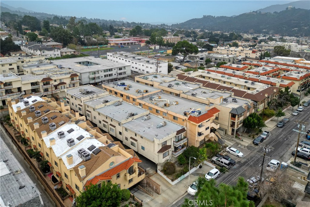 10214 Samoa Avenue, Unit 25 Tujunga, CA 91042 - Photo 20 of 20