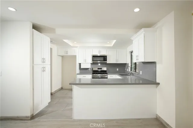 $549,000 | 10214 Samoa Avenue, Unit 25, Tujunga, CA 91042