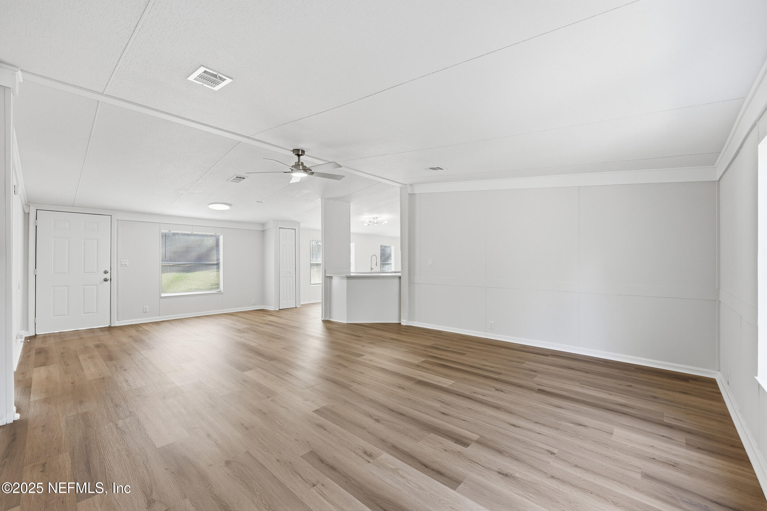 5671 Southwest 56th Way Lake Butler, FL 32054 - Photo 12 of 45 Living Room