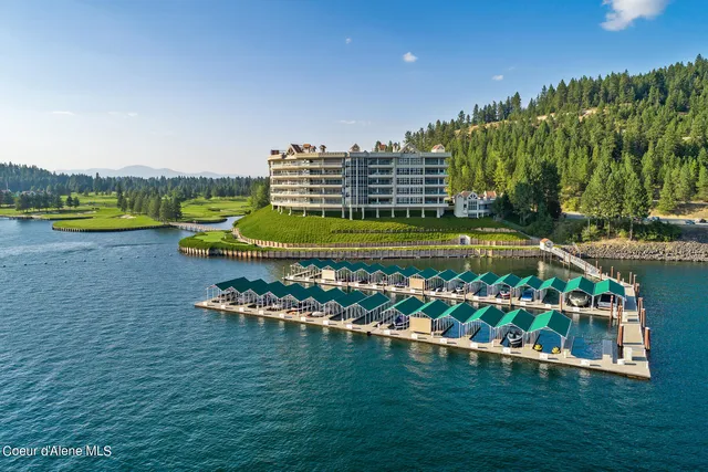 $5,200,000 | 2022 South Island Green Drive, Coeur D'Alene, ID 83814