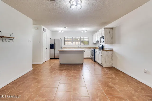 $244,000 | 7832 Hilo Place, Diamondhead, MS 39525